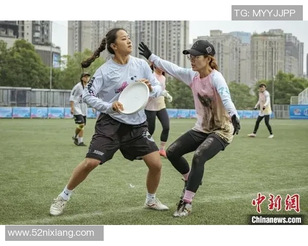 重庆飞盘队荣登全国飞盘配合排行榜第三名展现出色团队实力