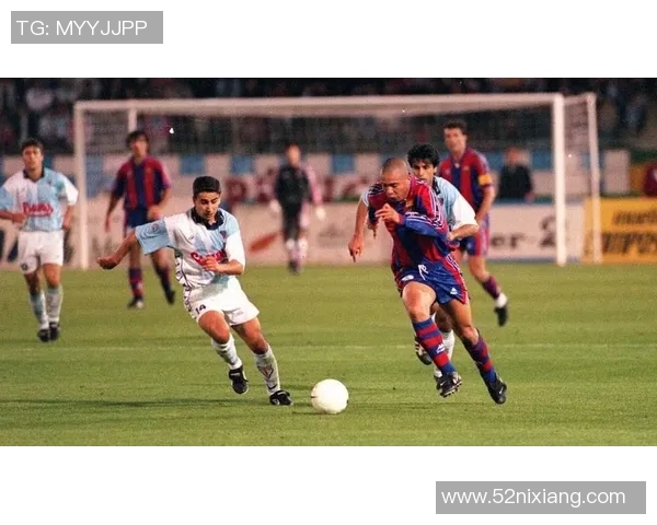 老法国足球明星的辉煌岁月与传奇故事回顾